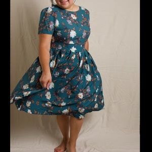 DXL0004 green floral dress xl with zipper back